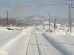 雪の鉄路(p2020122.jpg)