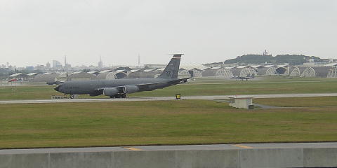 KC-135Rストラトタンカー空中給油機(p2270025.jpg)