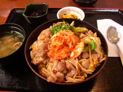 豚キムチ丼