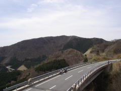 豪快なグリーンロード南阿蘇