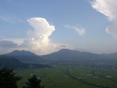 阿蘇と積乱雲