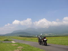 久住山を望む