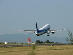 B737 TakeOff