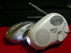 TOSHIBA 充電ラジオ TY-JR10-W