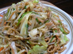 超ボリュームの博多皿うどん