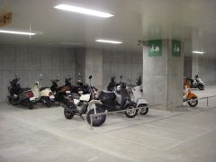 地下駐輪場