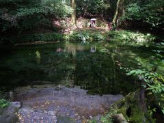 池山水源にて