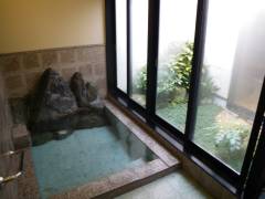源氏の岩風呂