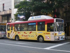 マルタイラーメンラッピングバス(IMGP4475.JPG)