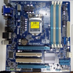 GIGABYTE GA-B75M-D3H [Rev.1.1]