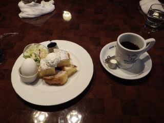 星乃ブレンドとフレンチモーニングセット
