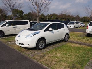 日産 リーフ