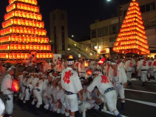 東大山笠と小東山笠