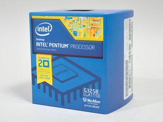 Pentiumブランド20周年のリボンが印刷されたパッケージ