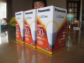 Panasonic LED電球 6.3W(電球色相当) LDA6LH2