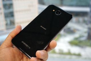 「Android One」ブランドのシャープ製「507SH」