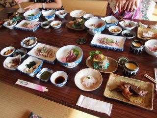 怒濤の魚づくし、13品