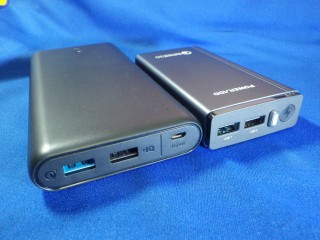 Anker PowerCore Speed 20000 QCとPoweradd MS066Q3