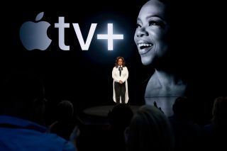 Steve Jobs Theaterで開催されたイベントを締め括るオプラ・ウィンフリー