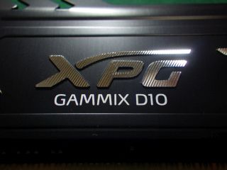 XPG GAMMIX D10 DDR4メモリモジュール