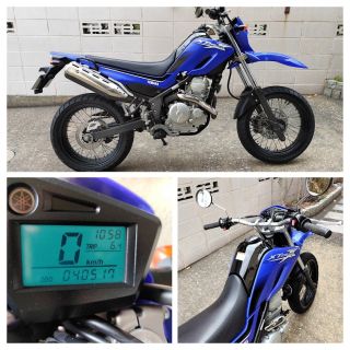 ブルーのYAMAHA XT250X